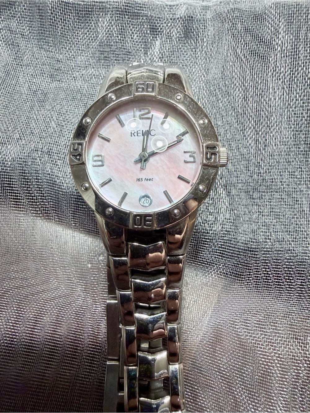 Relic by Fossil ZR11834 Women’s Stainless Steel Watch Mother of Pearl Dial